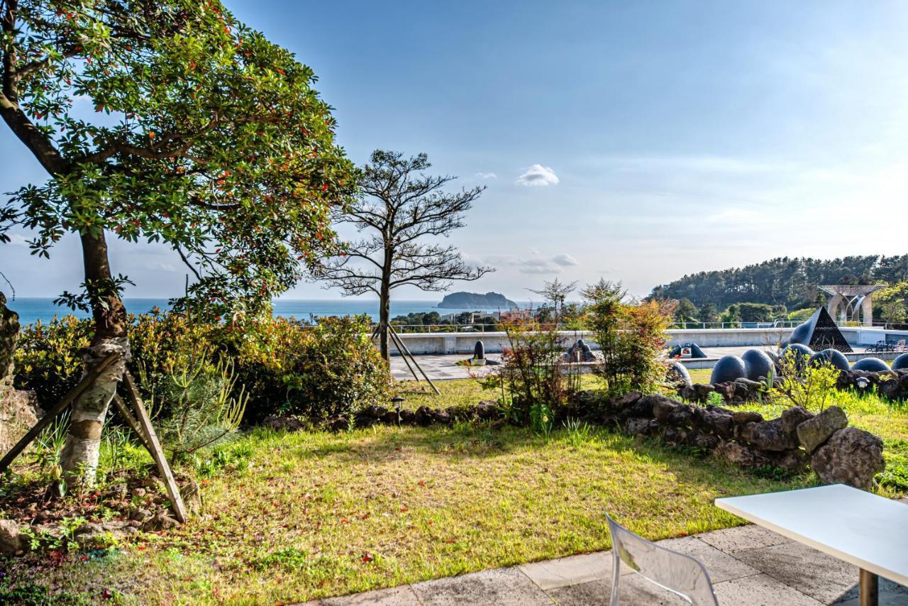 Jeju Bom Stay Seogwipo Exterior photo
