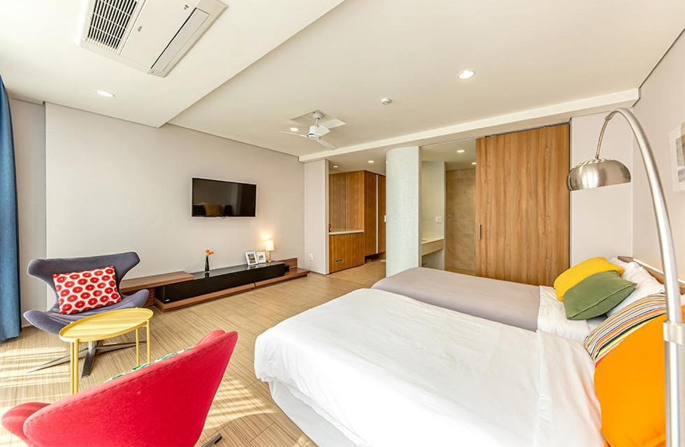 Jeju Bom Stay Seogwipo Exterior photo